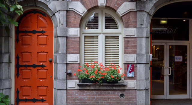 Best Western Dam Square Inn, Забронировать Отель Отели Амстердама 3 звезды, рядом с Театр де Кляйн Комеди, 3*
