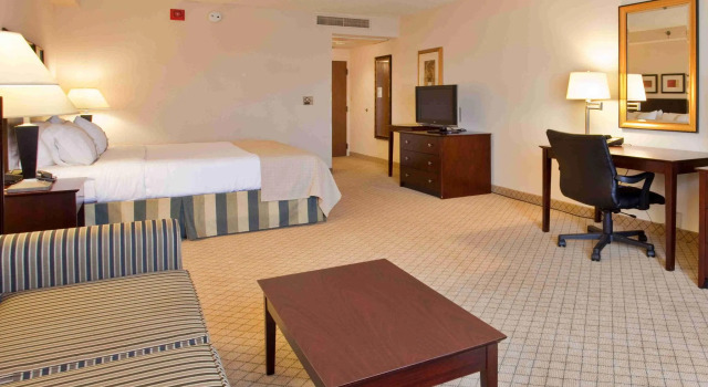 Двухместный номер Premium Holiday Inn & Suites Springfield - I-44 by IHG