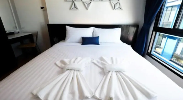 Двухместный номер Deluxe с балконом 130 Hotel & Residence Bangkok