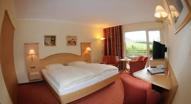 Berghof, Book Hotel Gemünden Hunsrück