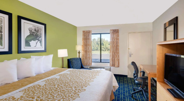Двухместный номер Standard Days Inn by Wyndham Easton