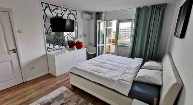 Апартаменты Lovely 3-bedroom apartment in the city center