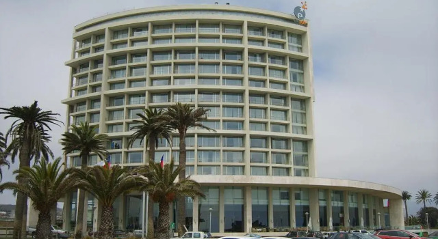 Edificio Marina Sol III - La Serena, Rezerwuj Hotel Hotele w La Serena z basenem, Basen
