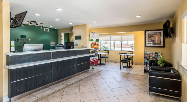 Days Inn, Rezerwuj Hotel Corsicana Teksas