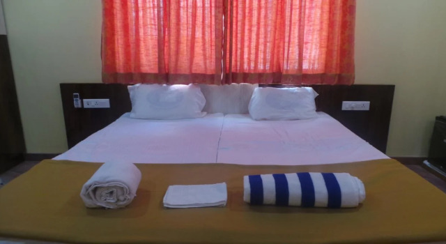 Meera Motels & Residency