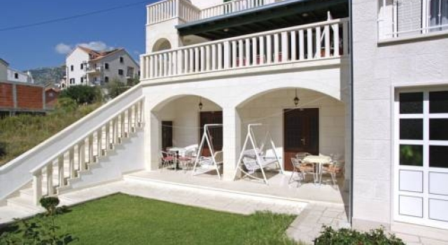 Adria Apartments