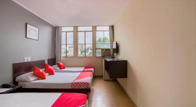 Четырёхместный номер Standard Hotel La Rocca, Goiânia