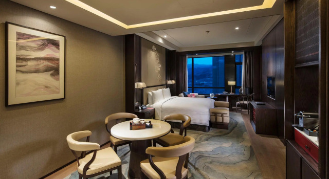 Двухместный номер Standard Holiday Inn Zhangjiakou Downtown by IHG