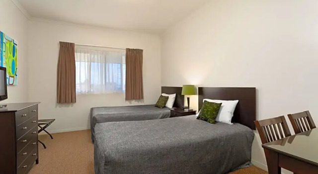 Camera Standard Redcliffe