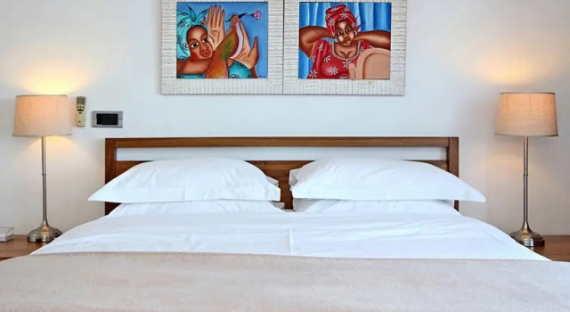 Camps Bay Holiday Apartment With Sea Views and Private Pool CBT Suite