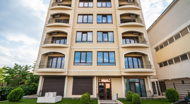 Cartagena Apartments, Varaa Huoneisto Hotellit Mamaia-Sat pysäköinnillä, Pysäköinti