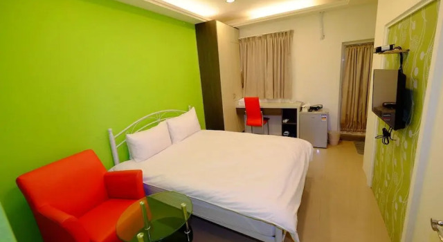 Fengjia Naked Home
