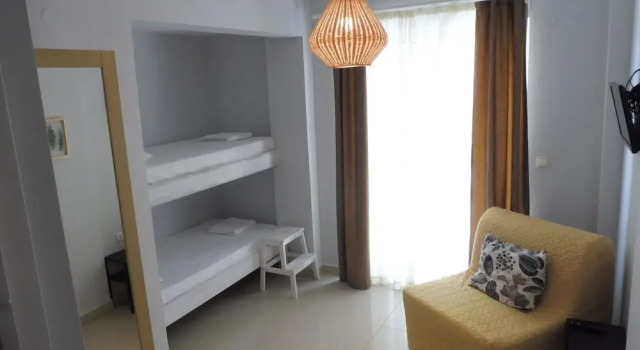 Семейные апартаменты Klio Apartments and Studios