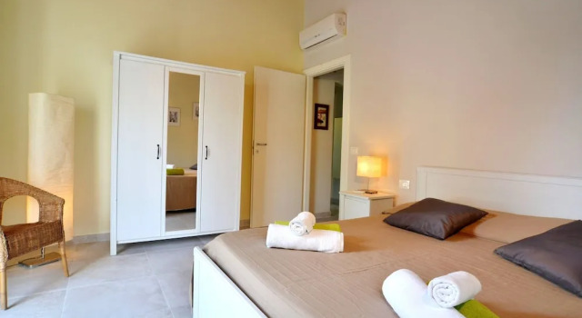 Villa Tuffetto in Noto, Book Villa Hotels in Sicily with Parking, Parking