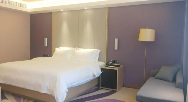 Двухместный люкс Deluxe Lavande Hotels·Guilin Central Square Elephant Trunk Hill Scenic Area