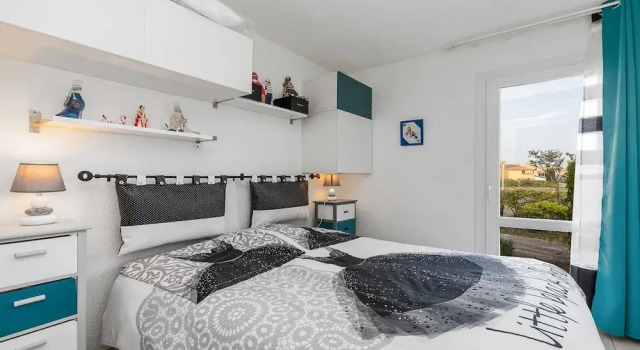 Stylish Stay by the Sea