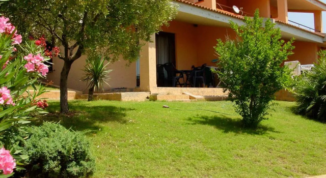 Коттедж Posidonia Holiday Home