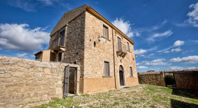 Agriturismo Baglio San Pietro, Prenota Hotel Nicosia Sicilia