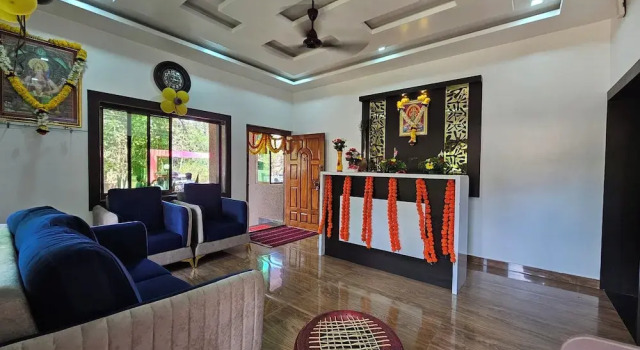 OYO 24932 Hotel Royal Stay, Забронировать Отель Отели штата Махараштры 3 звезды, 3*