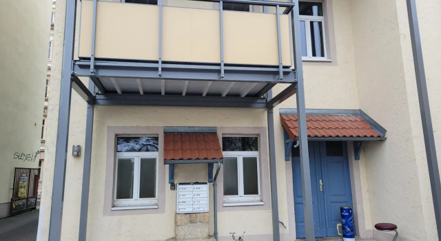 Ferienwohnung Dresden-Neustadt mit Parkplatz im Hof , Balkon ab April 2023, Book Hotel Dresden 
