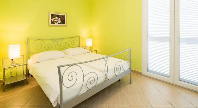 Pansion Marjan, Prenota Hotel Hotel a Croatian Islands con parcheggio, Parcheggio