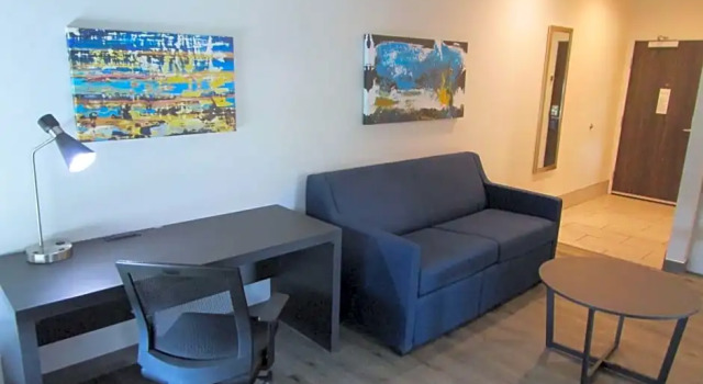 Четырёхместный люкс Best Western Iowa/Lake Charles East