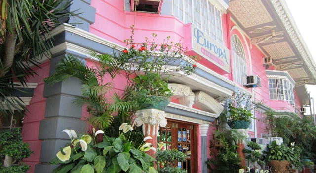 Люкс Europa Mansionette Inn