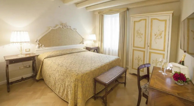 Двухместный номер Superior Relais Fra Lorenzo
