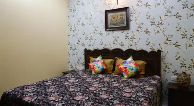 Aura Homestay Royal Villa