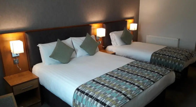 Трёхместный номер Standard Westgrove Hotel