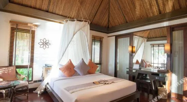 Двухместный Cottage Hillside Deluxe Le Vimarn Cottages & Spa