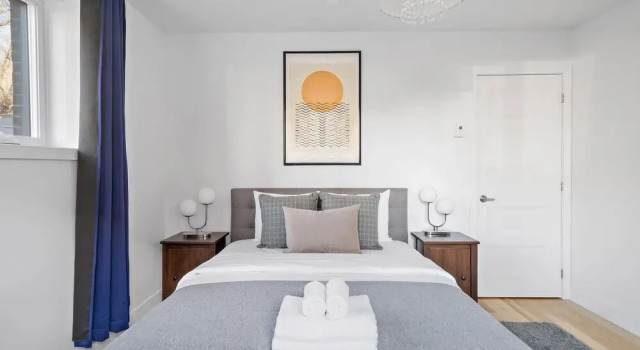 Brand New Contemporary 2-bedroom Apartment, Rezervovat Apartmán  