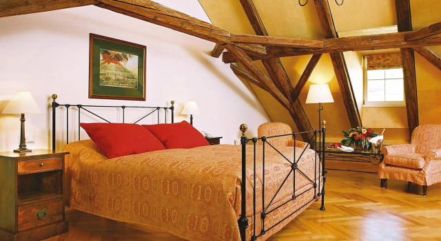 Goldener Engl Boutiquehotel, Prenota Hotel Hall in Tirol Hall-Wattens