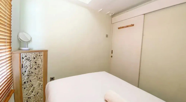 Апартаменты Deluxe The Artisan Abode 2BR Jarrdin Cihampelas Apartment
