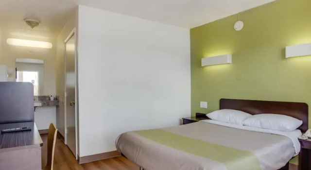 Номер Standard Motel 6-El Paso, TX - West