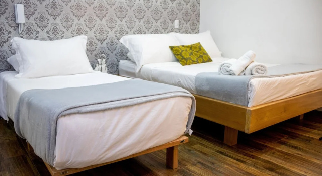 Трёхместный номер Standard с видом на внутренний двор Hotel Bacata Plaza