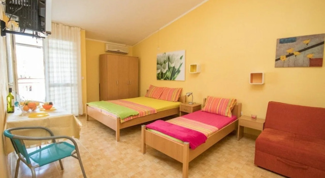 Апартаменты Comfort с видом на сад Apartment Filip