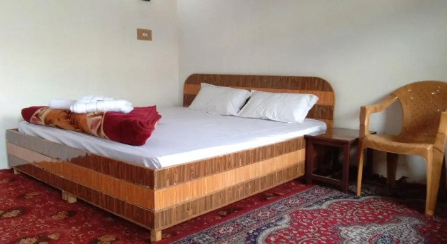 Howrah Guest House, Забронировать Гостевой дом Гостевые дома Jammu & Kashmir Ski, Гостевой дом