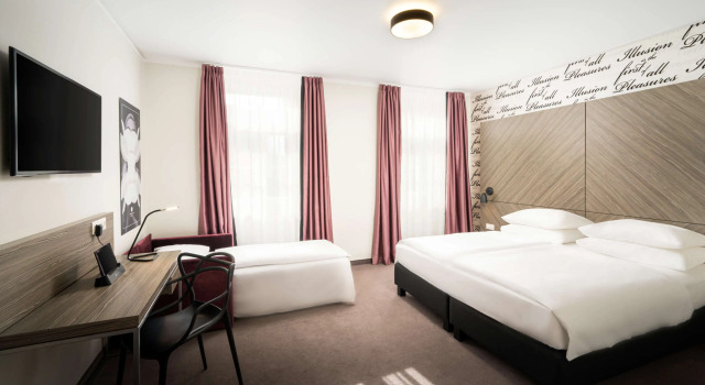 Трёхместный номер Standard elaya hotel vienna city west, Trademark by Wyndham