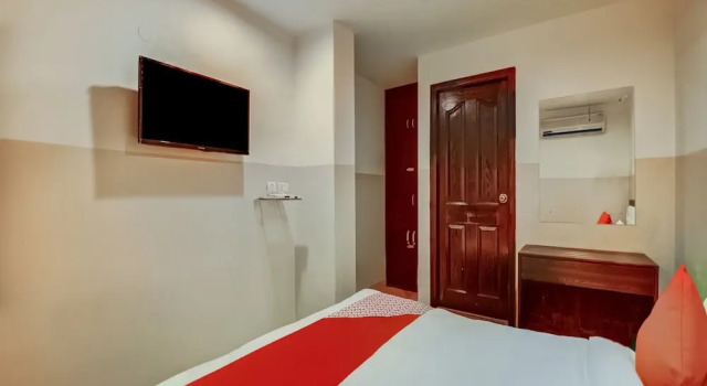 OYO 28461 Townhouse Royal Stay Inn, Забронировать Отель Отели Нью-Дели с завтраком, Завтраки