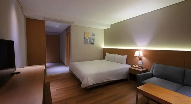 Двухместный номер Super Deluxe Astar Hotel