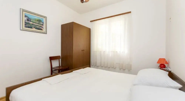 Apartments Mirja, Book Lejlighed Hoteller i Split Region med parkering, Parkering