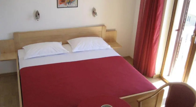 House San Antonio, Prenota Hotel Hotel a Croatian Islands con parcheggio, Parcheggio