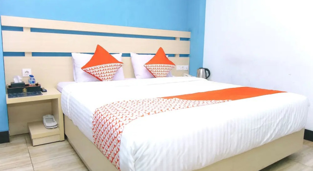 Oyo 592 Budget Hotel by the Harbour, Book Hotel Billige hoteller i Padang