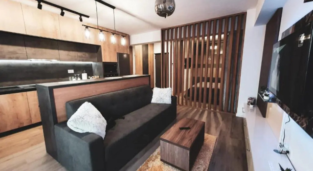 Coquette studio, Varaa Hotelli Oradea 