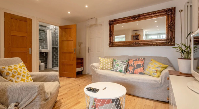 1 Bedroom Apartment Near South Bank, Varaa Huoneisto Asunnot kohteessa Merseyside, Huoneisto