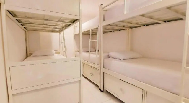 Кровать в общем номере (мужской номер) iHostel Aldeota