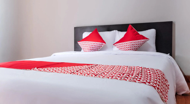 OYO 2912 Graha Minda, Rezerwuj Hotel Hajimana Sumatra