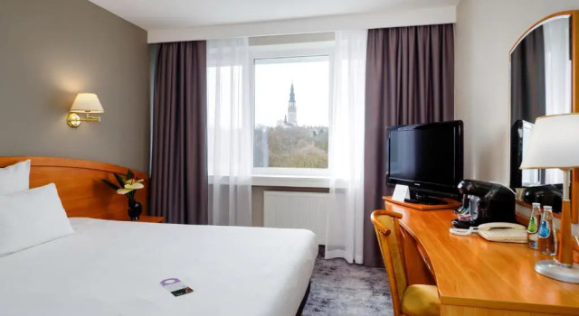Двухместный номер Superior с видом на парк Mercure Czestochowa Centrum