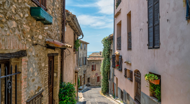 Maison Sans Delai, Rezervasyon Otel Cagnes-sur-Mer Alpes-Maritimes